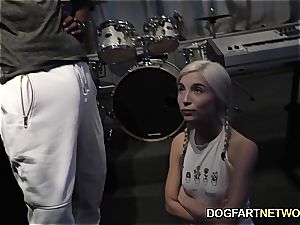 Piper Perri Takes A black man meat For Her Carreer